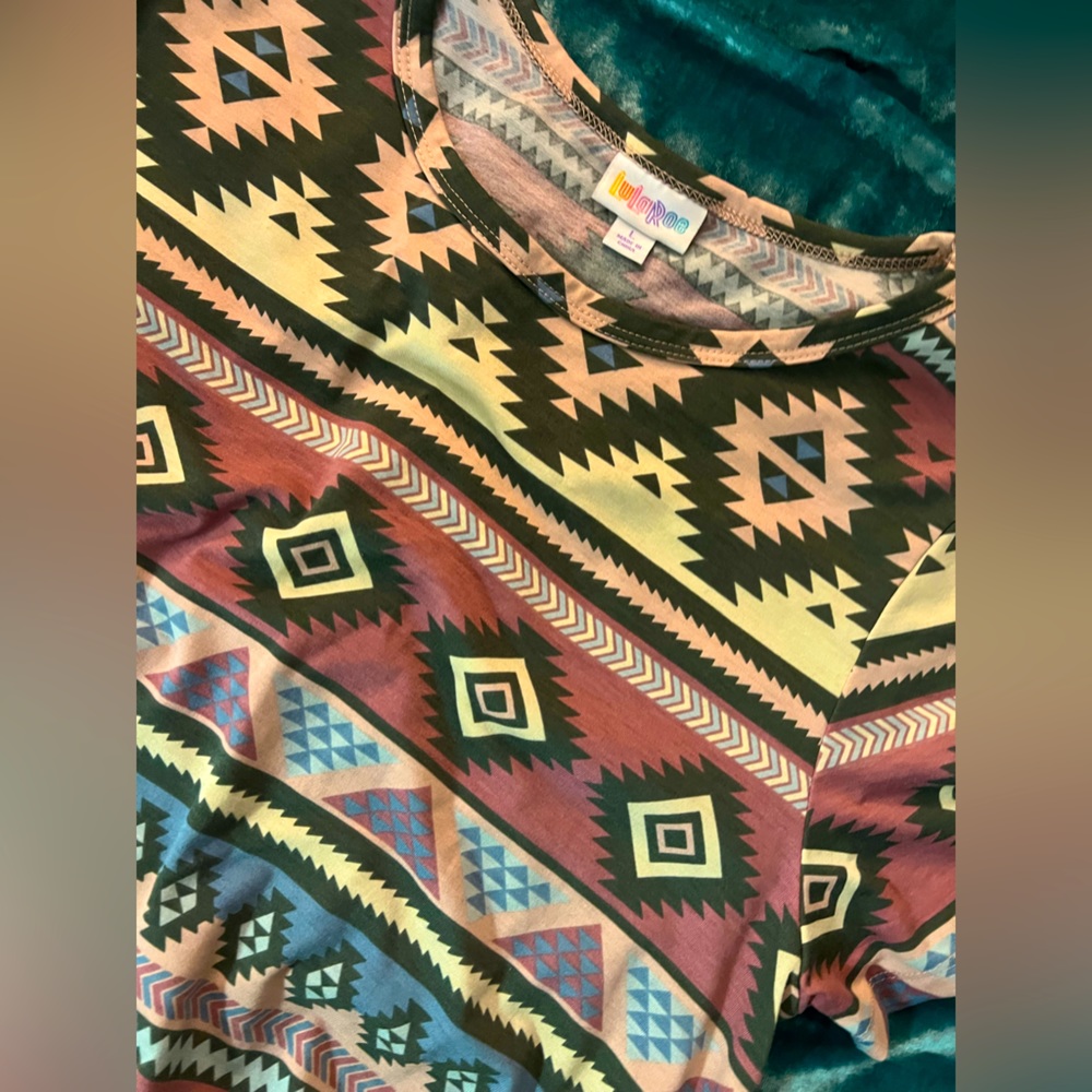 LULAROE CARLY